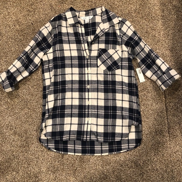 Old Navy Tops - 🍁Old Navy Flannel Size: Small